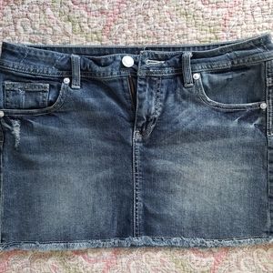 NWOT LondonJean Low Rise Mini Skirt